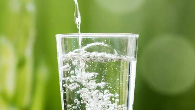 控制|67岁大爷血糖从18.7降到7以下,医生:3件事坚持做,有益胰岛健康