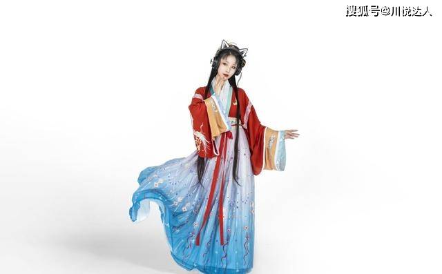 角色 当“汉服”与“电竞”相遇，本以为是在搞笑，没想到效果很惊艳
