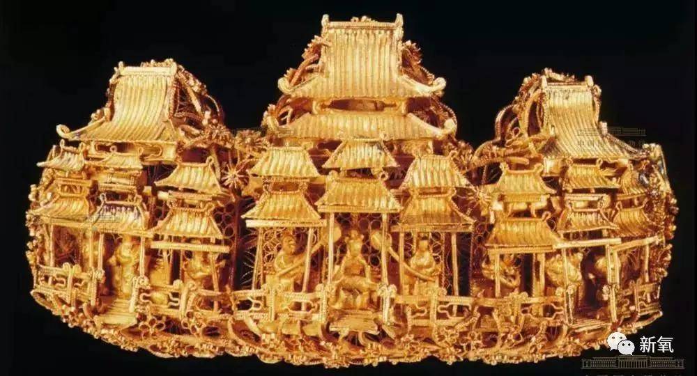 古代除了妆容和发际线，请鞠婧祎把头饰也半永久焊上！