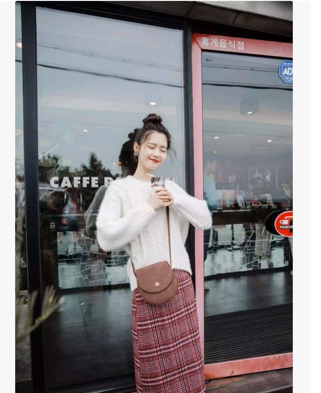 毛衣 针织＋裙装：清新脱俗没理由，时尚的新宠，精致的小姐姐