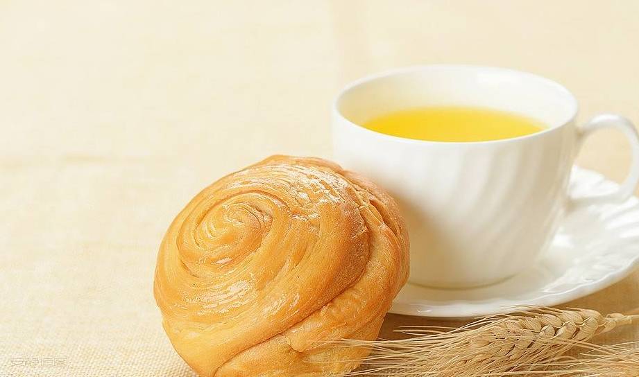 冷食|尽早放弃这5种早餐吃法 越吃越“短命”吃早餐要做好3要5不要