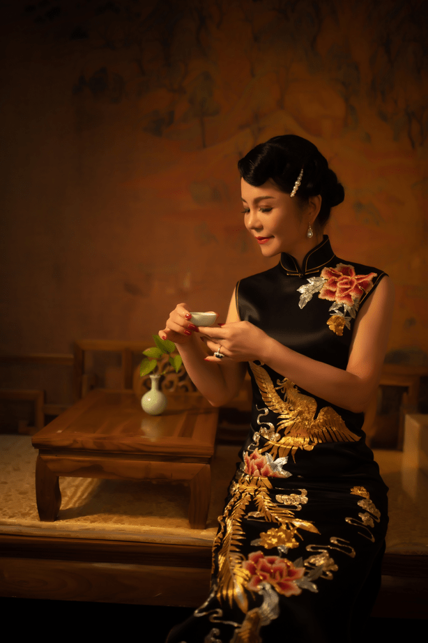 扣子 国庆节，金扣子给你搭配旗袍风格，才与众不同