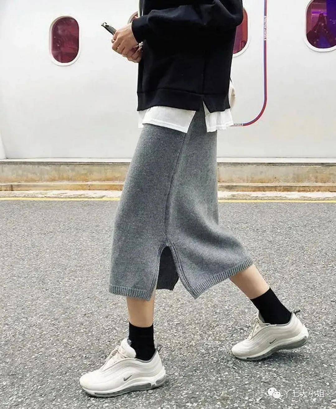 衬衣 裙子+运动鞋，十一出行最迷人的混搭街拍风~
