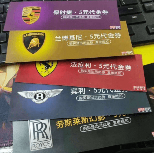 搞笑gif：美女，沒看出來你有這樣的駕駛技術啊！ 搞笑整蠱 第9张