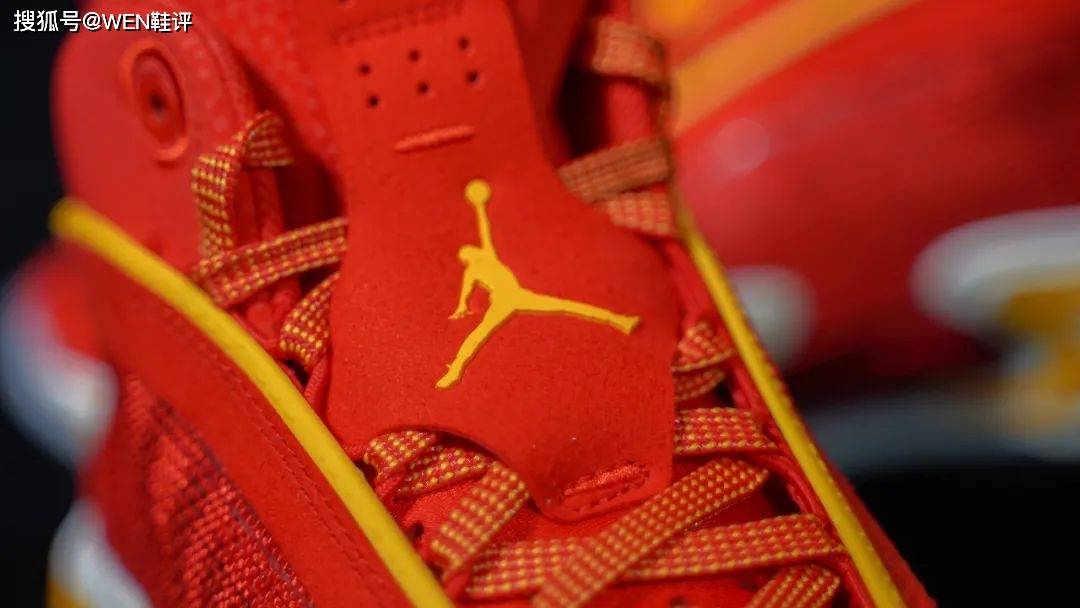 旗舰 黔驴技穷？连旗舰都不上心的AJ36有啥亮点？