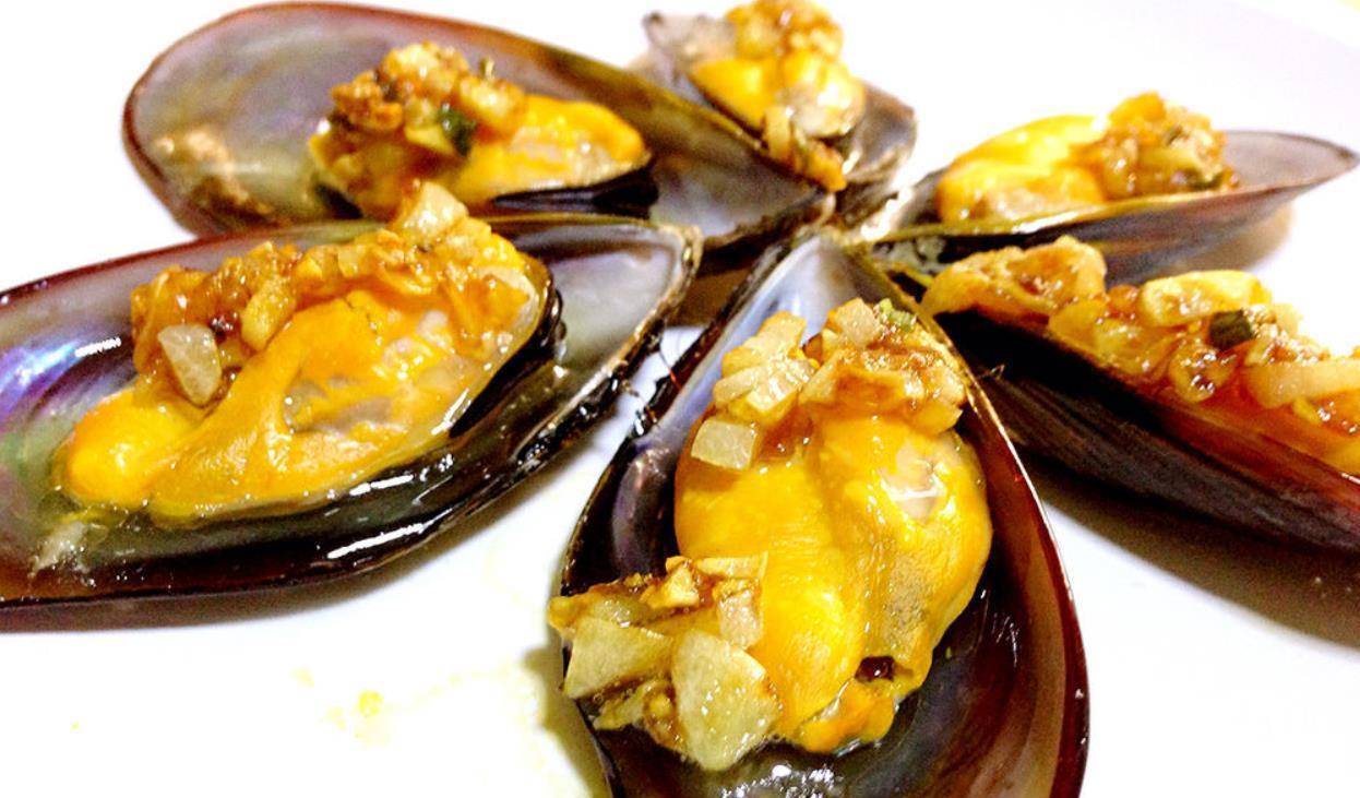 【蒜蓉蒸海虹】