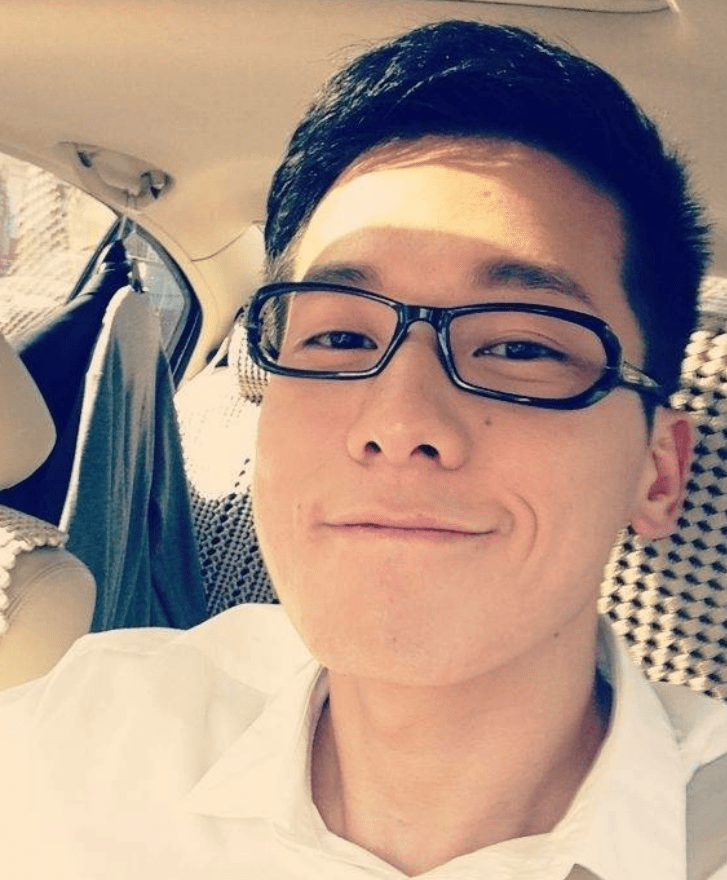 但最近有一位叫李元韬的知名配音演员,却陷入了丑闻中