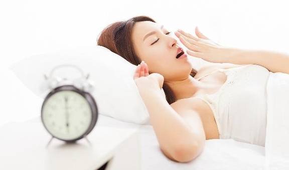 头皮|早晨起床后，爱做这些事，或能“增寿”，若你都喜欢，真是恭喜了