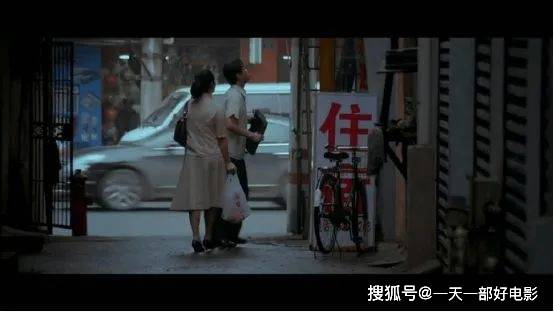 生活|扎心的“泼妇”,不容错过的冷门高分电影《万箭穿心》