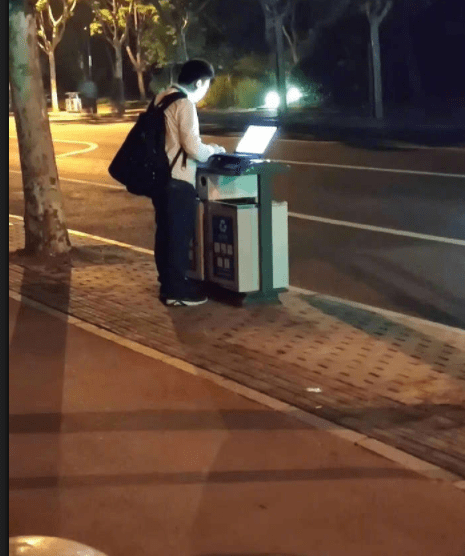 爆笑GIF趣圖：還好我練過，要不然今天這事兒還真過不去 搞笑整蠱 第7张