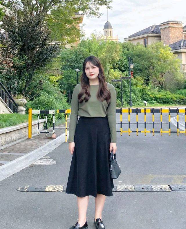 视觉 微胖女孩的穿搭指南，只要学会了穿衣搭配，显瘦又精致