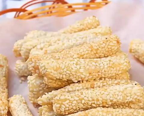加入适量|孩子爱吃外面的零食？教你在家做，再也不用花钱买，自己做的放心