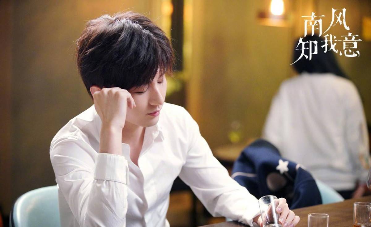 品格|《沉香如屑》刚杀青，成毅喜迎都市大剧，三大女神齐聚耀眼十足