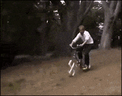 搞笑GIF：看電視里那些小姐姐跳水，不是這個畫面感啊！ 搞笑整蠱 第2张