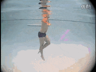 c2c4e29cf2e946b18ff5f64fb971ed66.gif