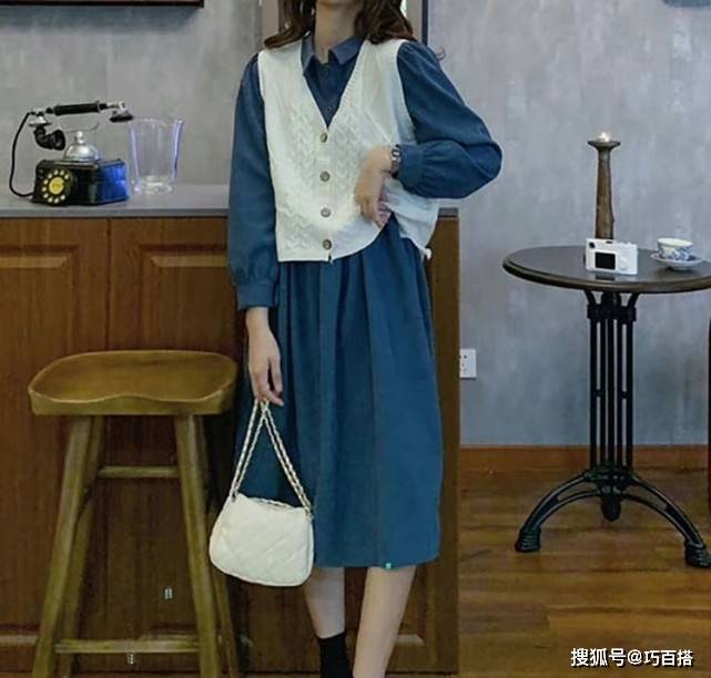 身长 秋冬天连衣裙别乱选，根据这三点挑，上身效果绝不会很差