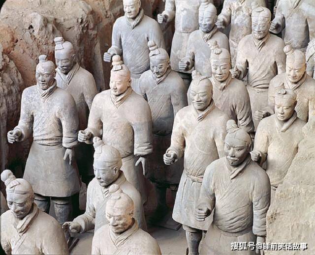 秦国的科技技术有多先进？把兵马俑的箭镞放大80倍，就知道了