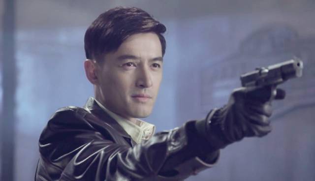 片约|《伪装者》中的女艺人现状:有人无戏可拍,有人大红大紫片约不断