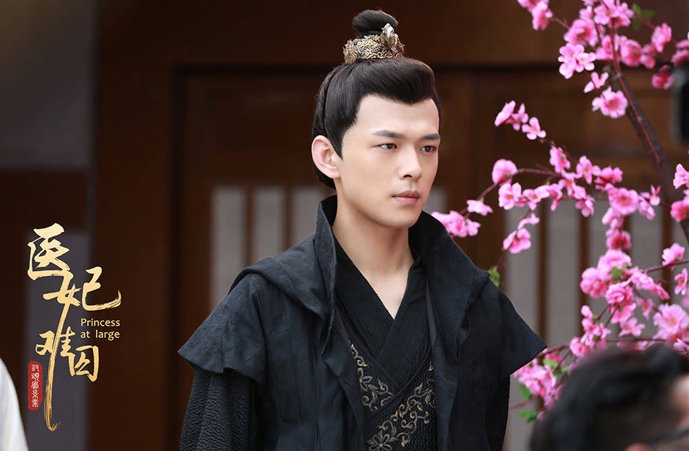 案件|盛英豪男主剧《沉默的证明》待播 深情公子化身冷峻刑警