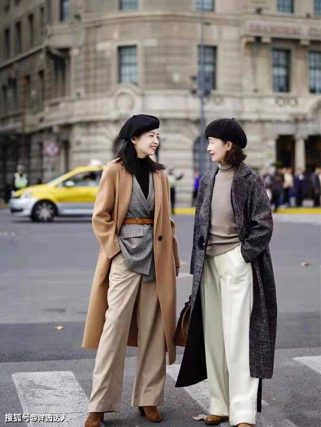 颜色 60岁女人会不会穿“大衣”，区别在这4点，穿对了高级又体面