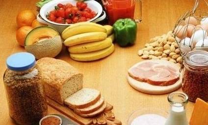 并发症|耳朵瘙痒是糖尿病的一种很常见的表现，可惜大多数人不重视！