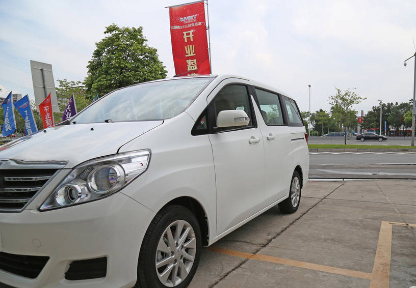 最便宜的商务车是哪一款 09be359fd70f45549ac59b96942e1822.jpeg