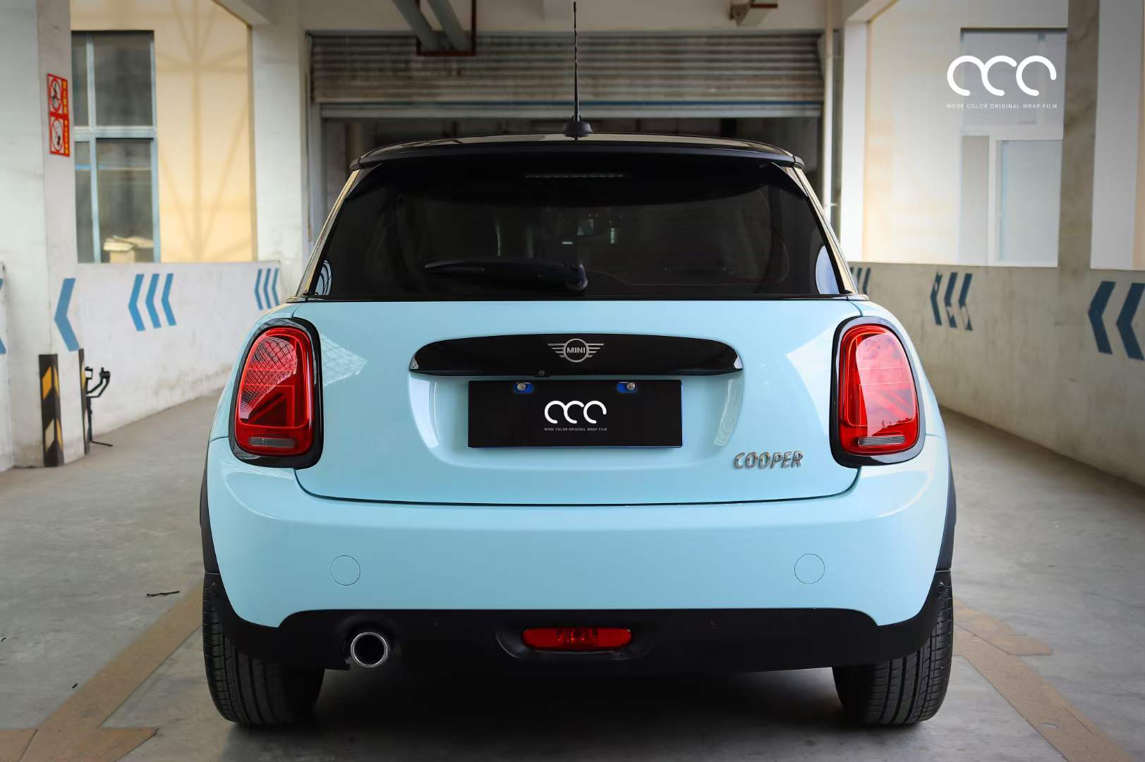 宝马mini贴膜漫彩改色膜冰川蓝