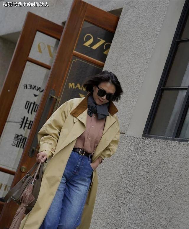样式 身材偏胖的中年妈妈早秋这样穿好美，简约又自然，显瘦又得体