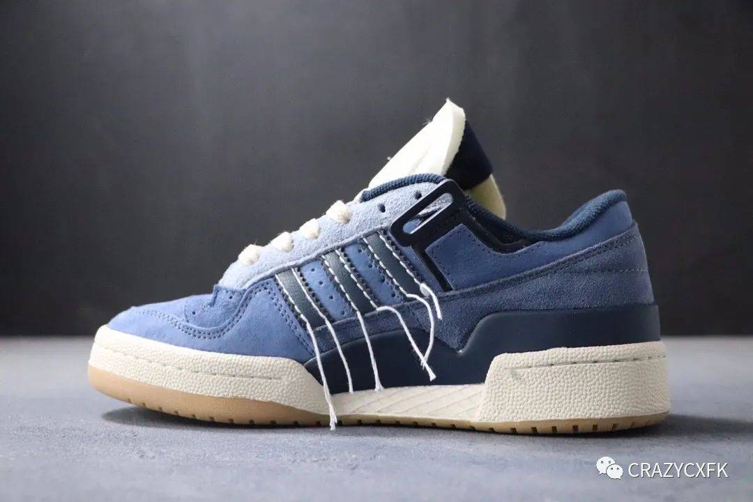 收尾 阿迪达斯 Adidas Forum 84 Low 牛仔米白线头低帮运动板鞋