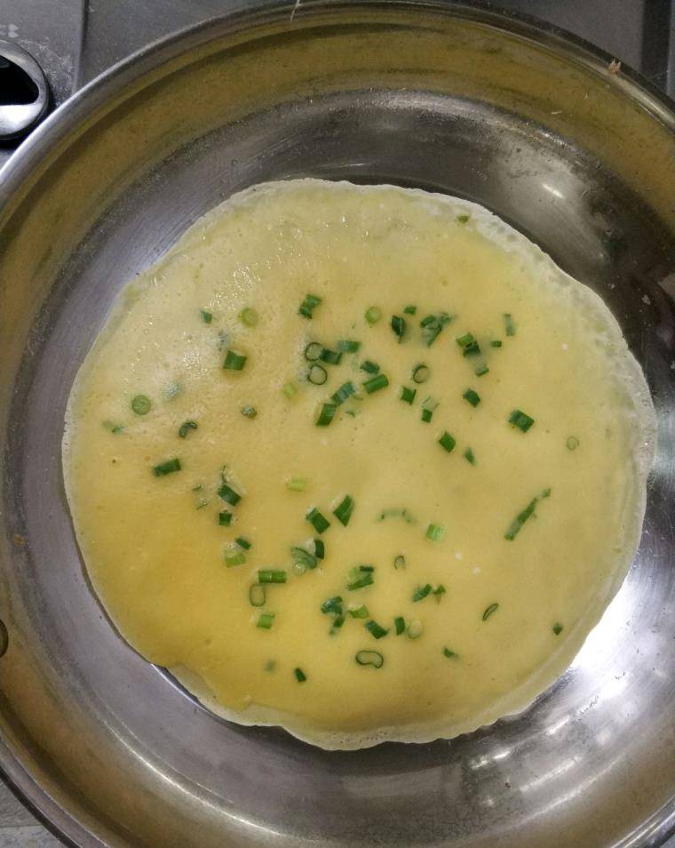 葱花|5分钟快手早餐,松软细腻葱花鸡蛋饼