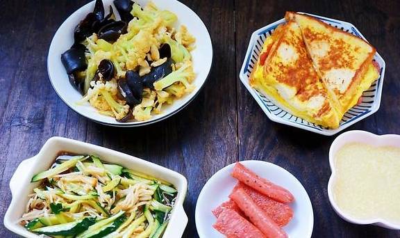 煎饼|家有小学生，早餐不凑合，七天不重样，营养均衡味道好