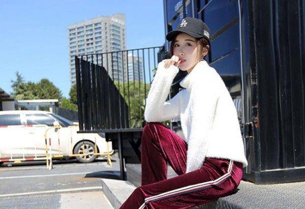 身材 别再穿“土掉渣”的紧身裤了，试试刚火的“暖瘦裤”，时髦更显瘦