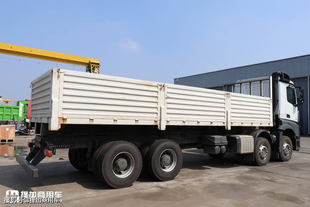 630马力的前四后八载货车,奔驰arocs 4163底盘卡车实拍_搜狐汽车_搜狐