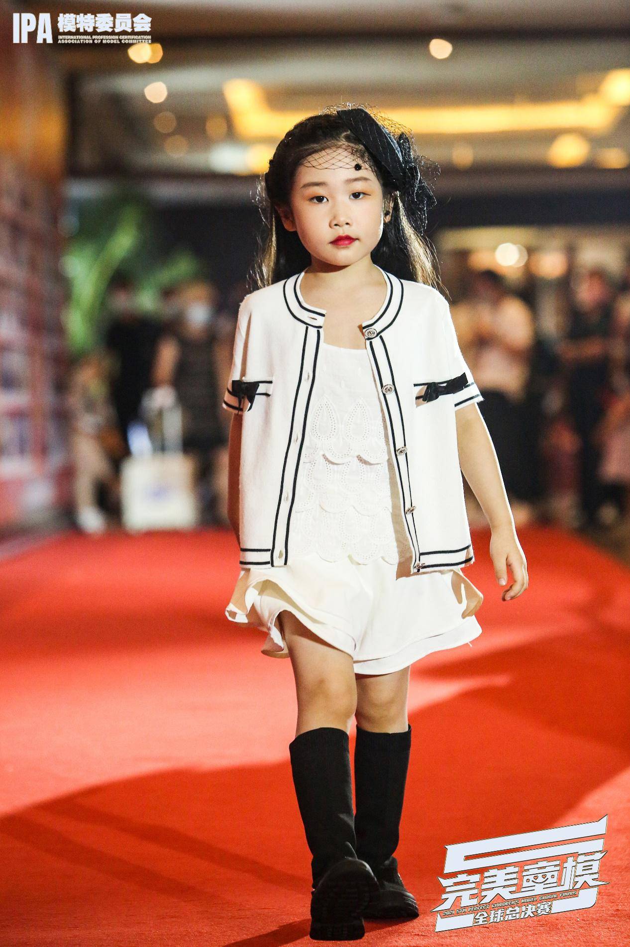 品牌第五季完美童模 亲善大使周懿辰现场走秀回顾