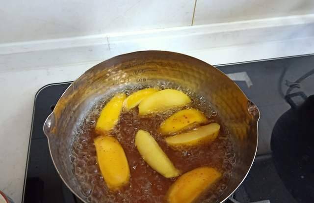 苹果|我家早餐从不买,自己做15分钟搞定,鲜香美味又营养,全部吃光光