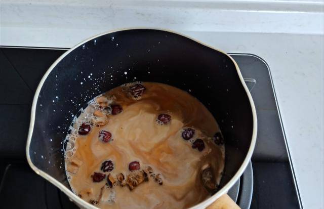 美食|拌一拌又香又软,好吃到怀疑人生,5元钱承包你的早餐