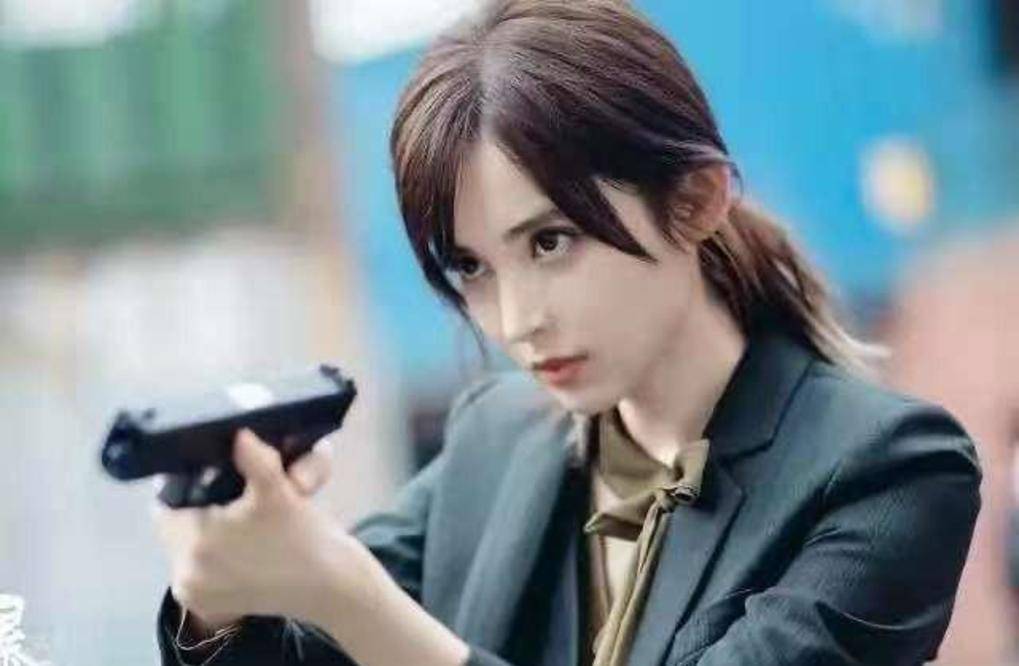 周子萱|古力娜扎新剧又扑街，陈伟霆再帅，也抵不过《风暴舞》的5大槽点2