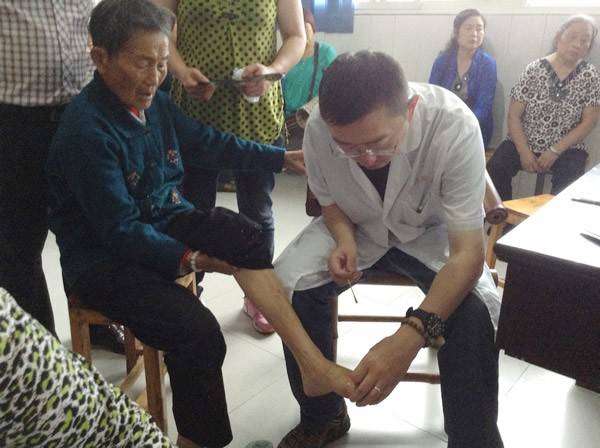 传承骨学弘扬国医邓氏骨科三代人这样缔造百年品牌