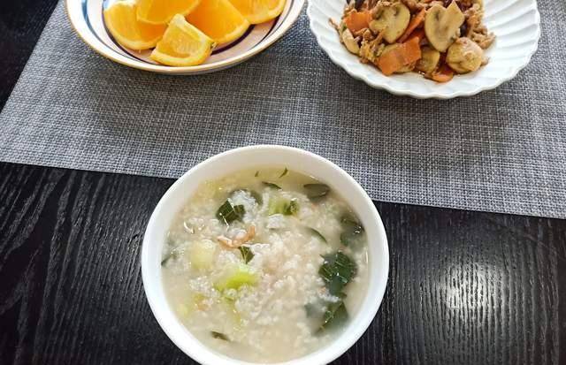 炒肉丝|15分钟营养早餐，懒妈妈也能走红朋友圈，网友：日子红红火火