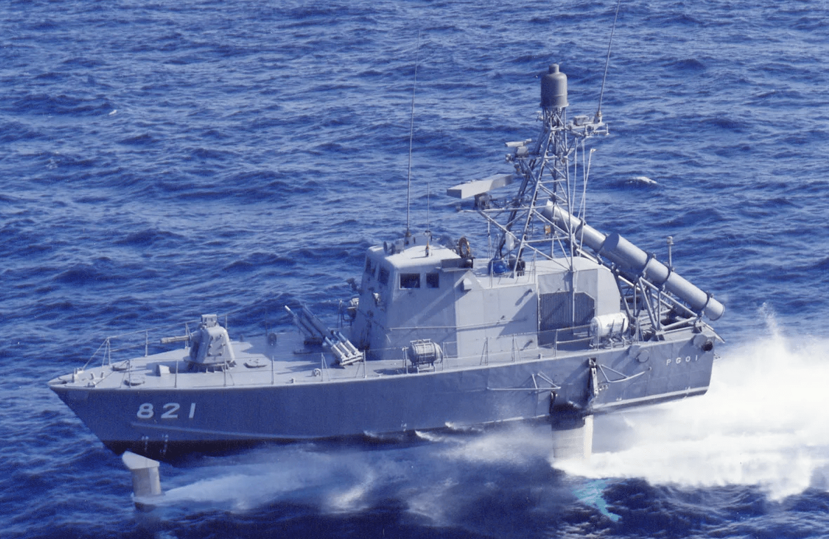 原创鹞鹰级导弹艇采用水翼操作系统这国曾引进但最终舍弃