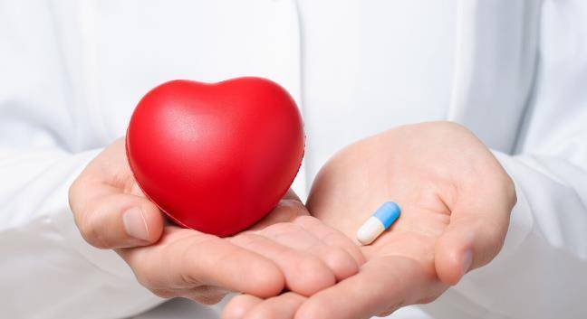 并发症|厄贝沙坦只能降血压吗？药师：除降压外，还对4种并发症有获益