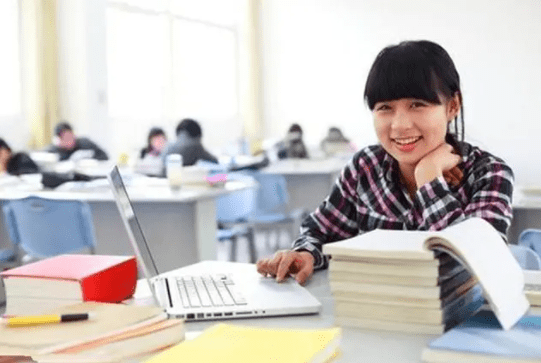 如何让自己变得优秀才是最重要的 55bb9737c0754d98bd5a7ed0c68806d9.png