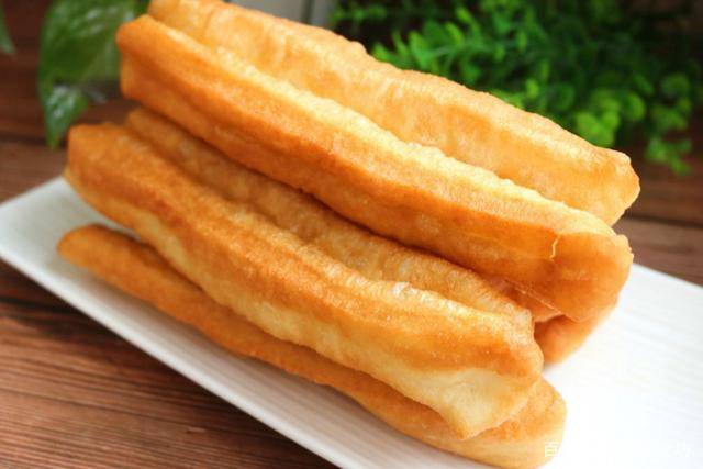 因为|肝不好的人早上不能喝豆浆?医生提醒:若想肝好,3种早餐不要吃