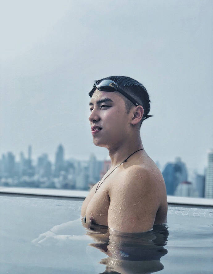 24歲肌肉小哥健身日常，擼鐵是生活常態，一周要去五次健身房！ 健身減肥達人 第11张