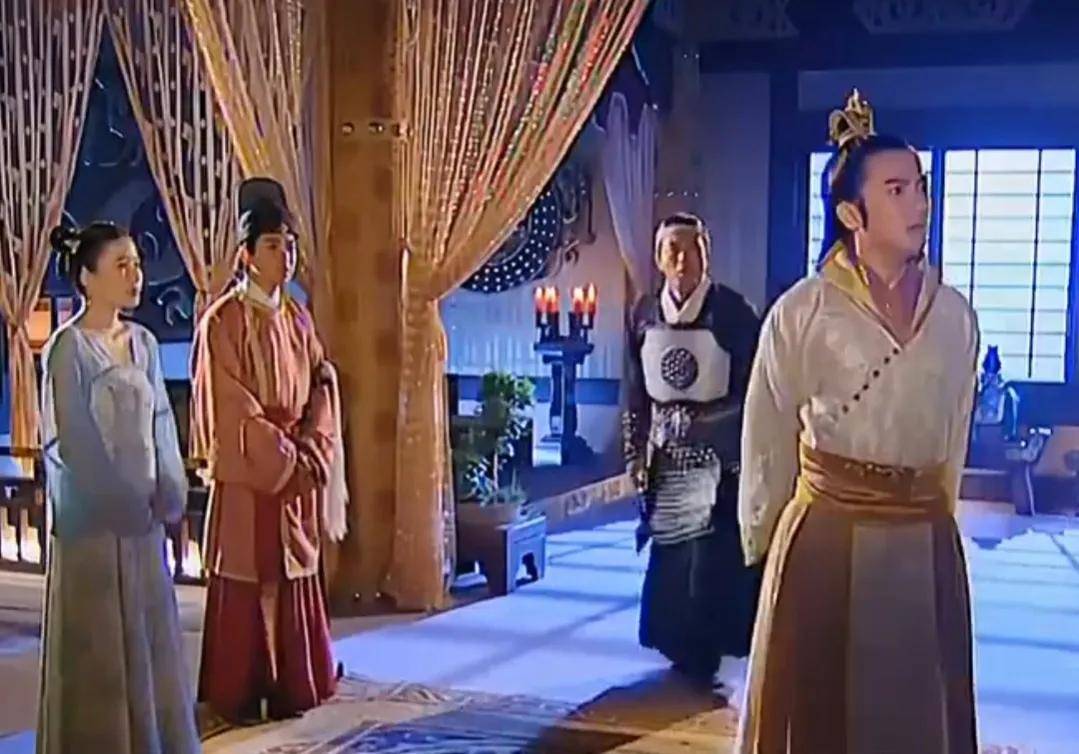 喜剧|《刁蛮公主》“宫廷喜剧风”看服观众~ 张娜拉“跨国”公主很讨喜