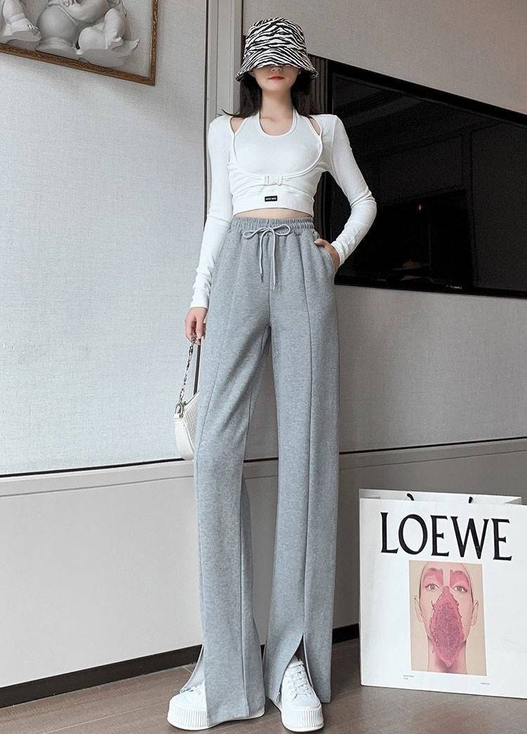 个性 今年秋季流行的开叉阔腿裤，百搭显高的同时，更有时髦范