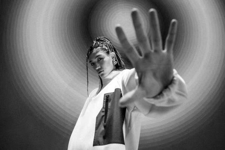 时代 “国潮先锋、户外有我”玖零酷玩"MC 9/0 STARSSS"品牌秀在京发布