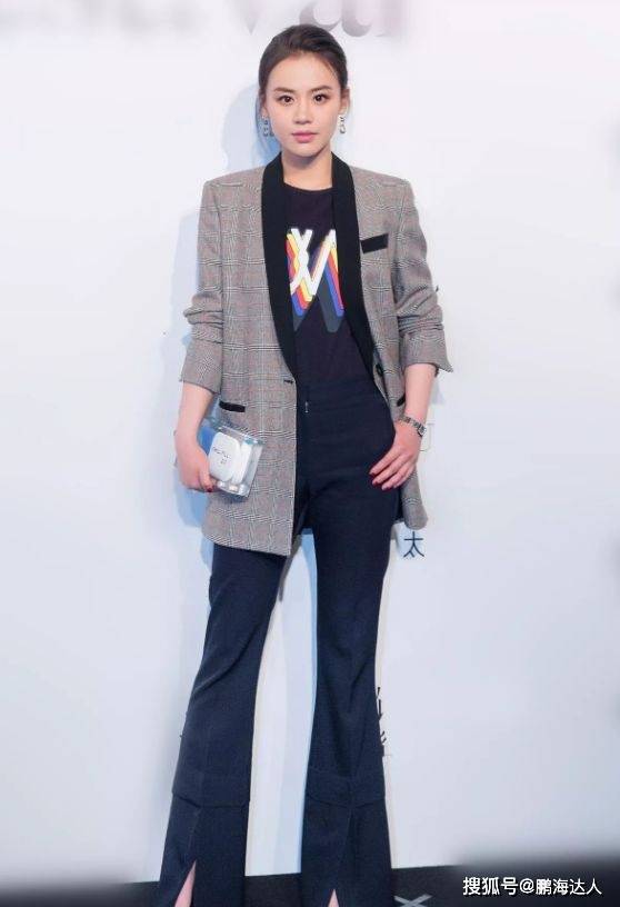 显得 建议大骨架的女生：学会这3个搭配技巧，简单实用、显瘦显高