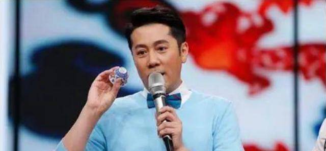 年才|李娟是蔡国庆的老婆,长这般模样,怪不得蔡国庆一直不公开