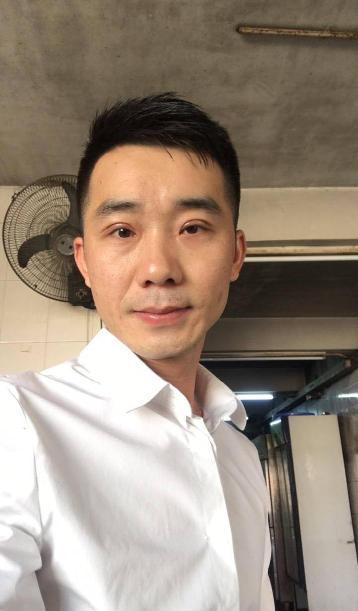 单眼皮那些做了双眼皮手术的男生变成男神了吗？